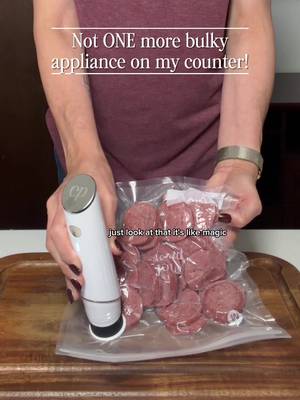 Chef Preserve Chef Preserve rechargeable handheld vacuum sealer with reusable valve bags