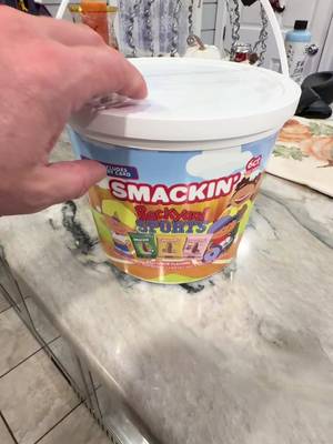 SMACKIN’ SMACKIN Backyard Sports assorted flavored sunflower seeds bucket