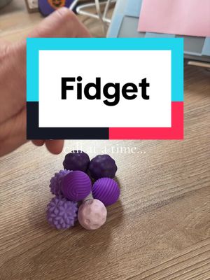 Mixed-texture linked sensory fidget ball set