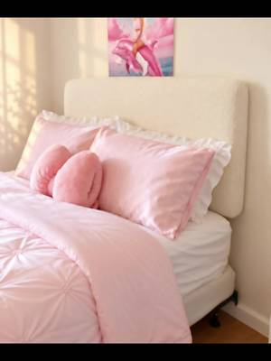 Removable machine-washable upholstered headboard cover