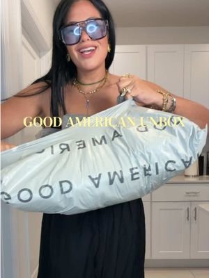 Good American Good American oversized striped crewneck sweater