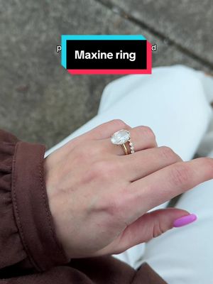 oval cut engagement ring gold band