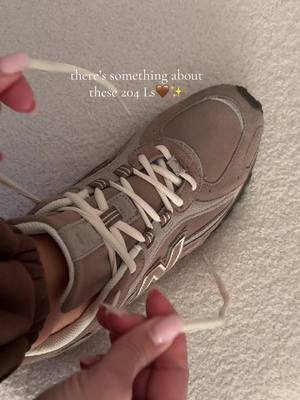 New Balance 2002R sneakers