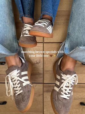 Adidas Handball Spezial sneakers in brown