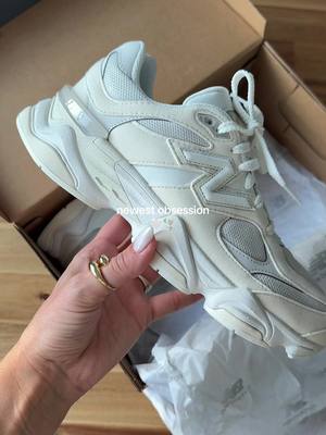 New Balance 9060 sneakers