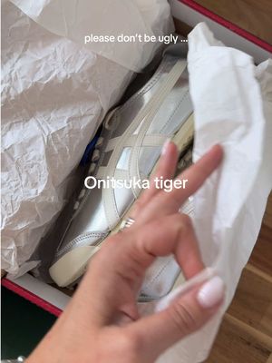 Onitsuka Tiger Onitsuka Tiger Mexico 66 silver sneakers