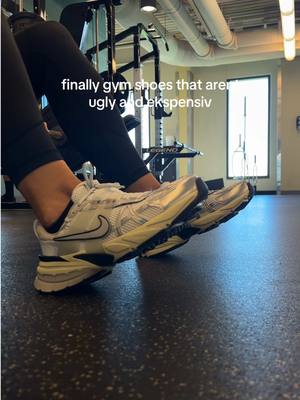 Nike Nike V2K Run sneakers