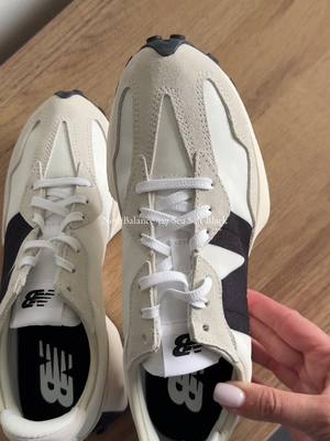 New Balance New Balance 327 sneakers