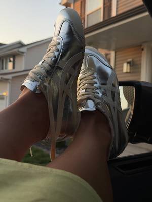 Onitsuka Tiger Silver Onitsuka Tiger Mexico 66 sneakers