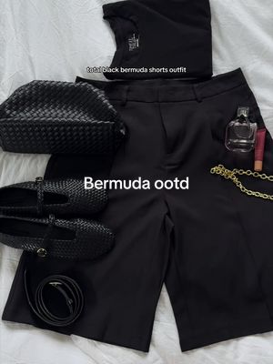 Women's black Bermuda shorts