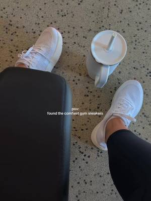 NOBULL White gym sneakers
