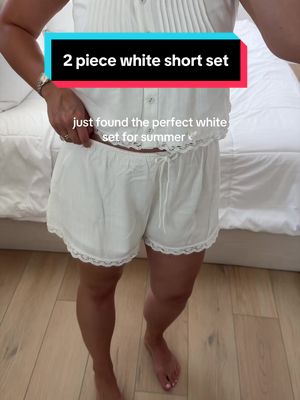 White two-piece short set