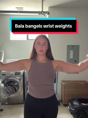 Wearable wrist weights