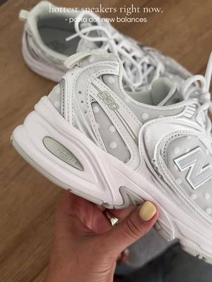 New Balance Polka Dot New Balance 530 Sneakers