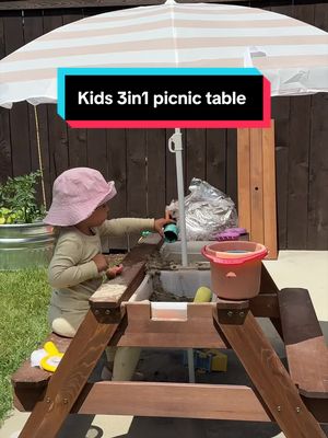 Kids 3-in-1 picnic table with sandwater play area and umbrella