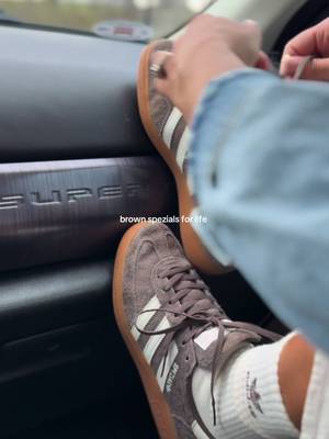 Adidas Adidas Handball Spezial brown sneakers