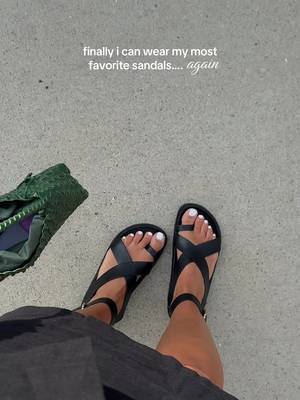 Cushionaire Women's ankle wrap sandals