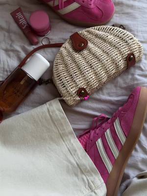 Adidas Pink Adidas Gazelle sneakers