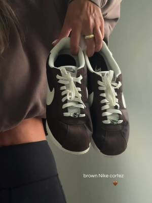 Nike Brown Nike Cortez sneakers