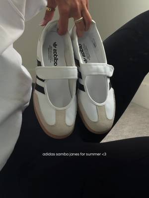 Adidas Adidas Samba Jane shoes