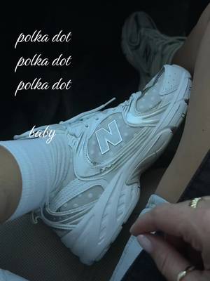 New Balance New Balance 530 Polka Dot Sneakers