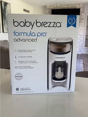 Baby Brezza New and Improved Formula Pro Advanced Formula Dispenser Machine - Automatically Mix a Warm Formula Bottle Instantly - Easily Make Bottle with Automatic Powder Blending, White