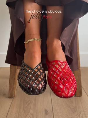 Woven jelly flats