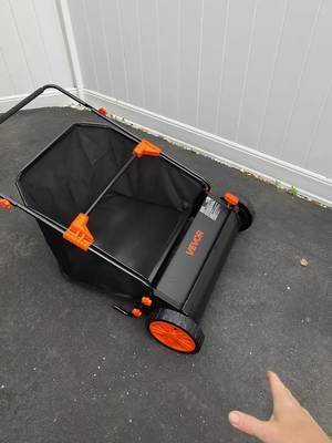 VEVOR Push Lawn Sweeper, 26 in Leaf & Grass Collector with 7 cu. ft. Hopper Bag, Adjustable Brush Height & Spinning Brushes, Heavy Duty Yard Sweeper with Rubber Wheels for Leaves Grass Cleanup