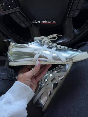 Onitsuka Tiger Silver metallic Onitsuka Tiger sneakers
