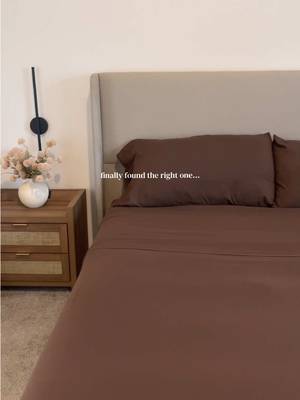 PaPaJet King Bed Frame with 51.2" Tall Wingback Headboard,Line Upholstered Platform Bed,Solid Wood Legs,No Box Spring Needed,Noise-Free&Easy Assembly,for Master Bedroom & Luxury Home,White
