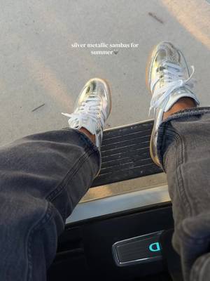 Adidas Adidas Samba Metallic Sneakers