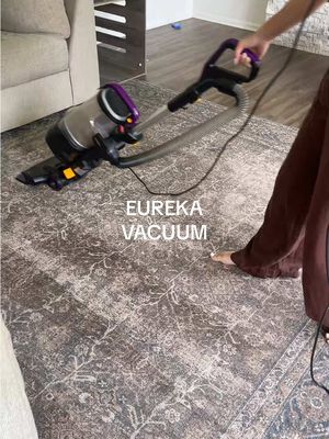 Eureka FlexReach Powerful Upright Vacuum Cleaner for Carpet and Hard Floor, Lift-Up Vacuum with Large Dust Cup, Anti-Tangle, NEU651PL, Purple