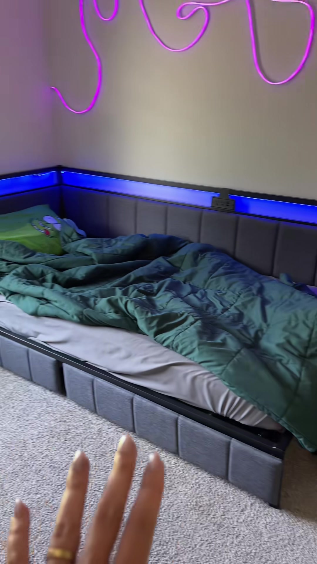 Hasuit Corner Bed Frame with Storage Drawers, Full Daybed with Line Fabric Upholstered Fence, Kids Bed Unit with LED Light and Charging Station, Modern Bed Frame Full Size, Gray