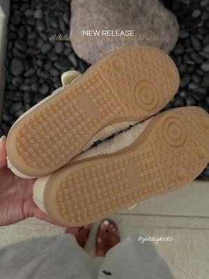 Adidas Adidas Samba Jane shoes