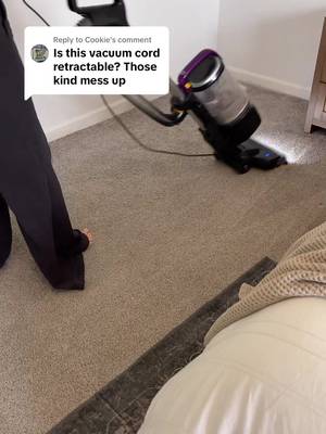 Eureka FlexReach Powerful Upright Vacuum Cleaner for Carpet and Hard Floor, Lift-Up Vacuum with Large Dust Cup, Anti-Tangle, NEU651PL, Purple