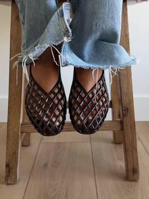 Cushionaire Cushionaire Woven Jelly Flats