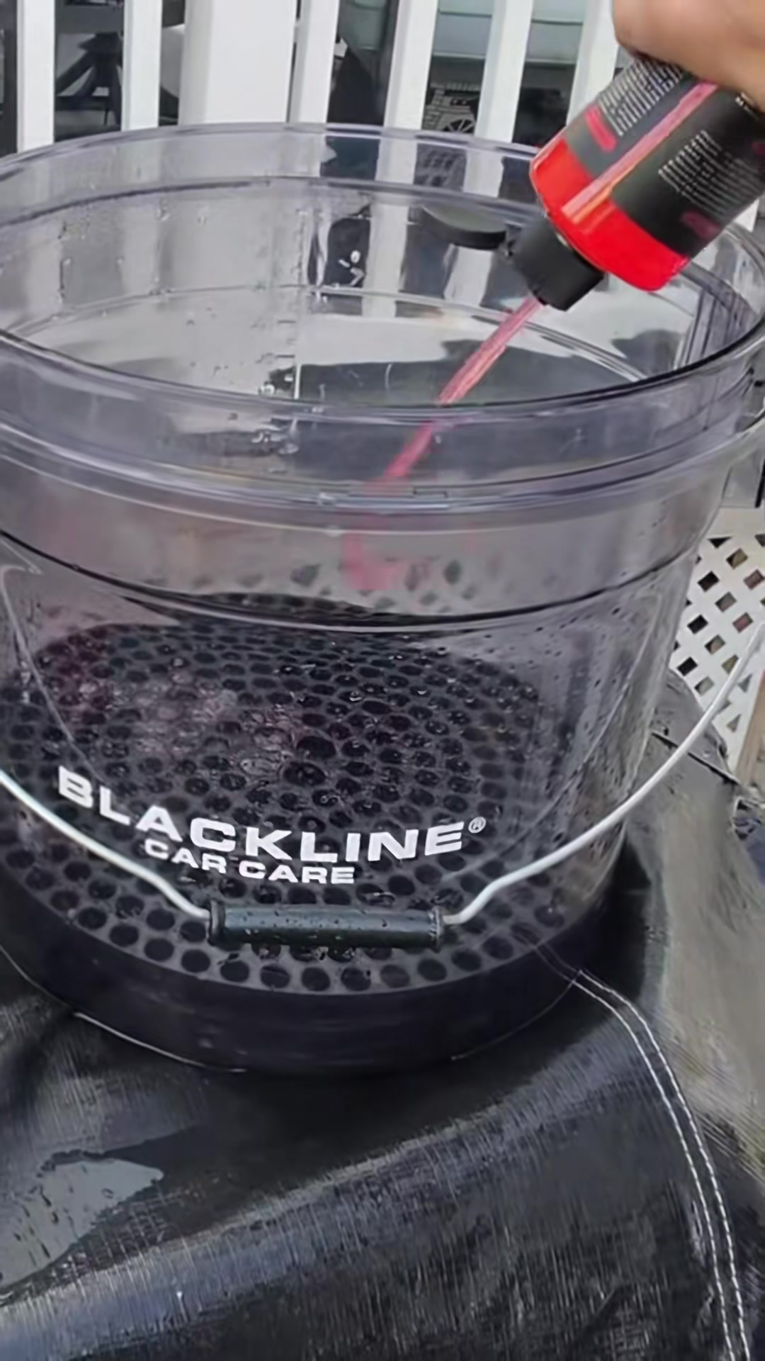 Blackline Automotive Extreme Foaming Car Shampoo - Extreme Ultra Foam Perfect for Ceramic Coatings - Compatible with Foam Cannon for Pressure Washer (16 FL Oz, Dark Ice)