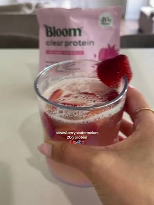 Bloom Clear Protein, Whey Protein Isolate with Collagen Peptides and Digestive Enzymes, 20g Protein, Sugar Free Post Workout Drink Mix, 90 Calories, Strawberry Watermelon, 10 Servings