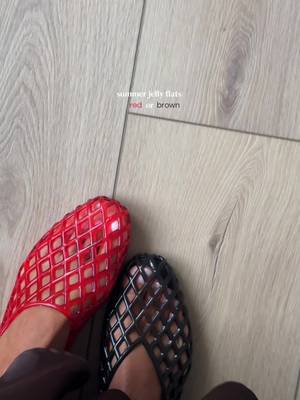 Women's jelly flats