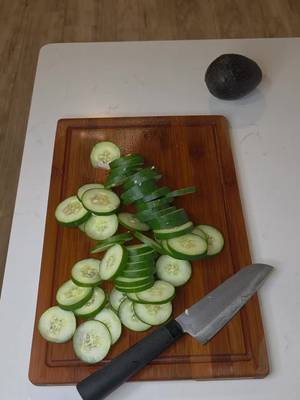 Wooden cutting board