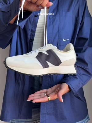 New Balance New Balance 327 sneakers
