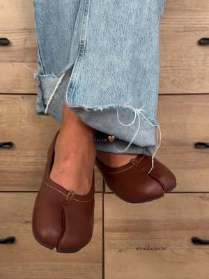 Cushionaire Cushionaire Tabi Ballet Flats