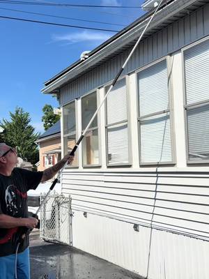 VEVOR 9 FT Pressure Washer Telescoping Wand, 3-Section with Power Washer Extension Wands, 7 Nozzles, Hose Adapter, Support Belt, Storage Bag, 4000 PSI Telescopic Gutter Cleaner for High Cleaning