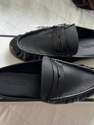 Steve Madden Black leather loafer slippers
