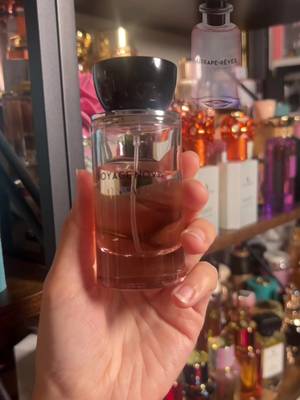 Chamel Voyage Nova Perfume bottle