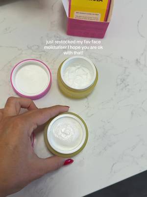 Jiyu Anti-Aging Moisturizing Cream