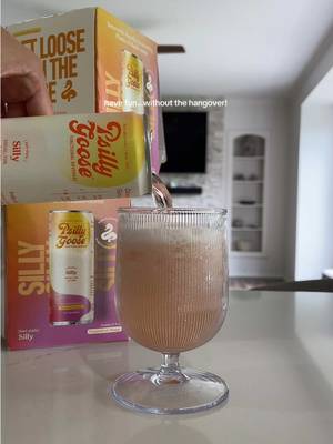 Psilly Goose Silly Non-Alcoholic Drink, Passionfruit Mango - 12 oz, 4 Packs